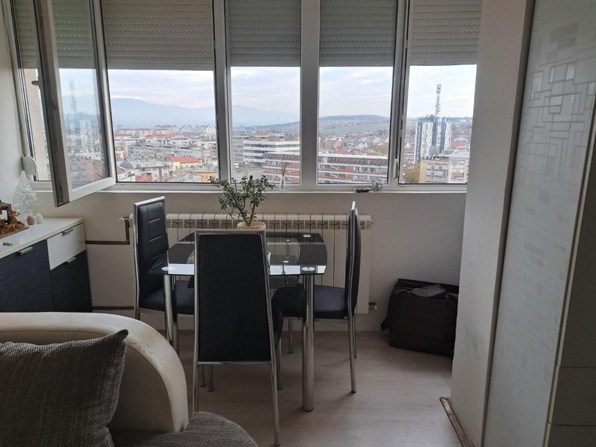 Apartman Sa Panoramom Kruševac Exterior foto